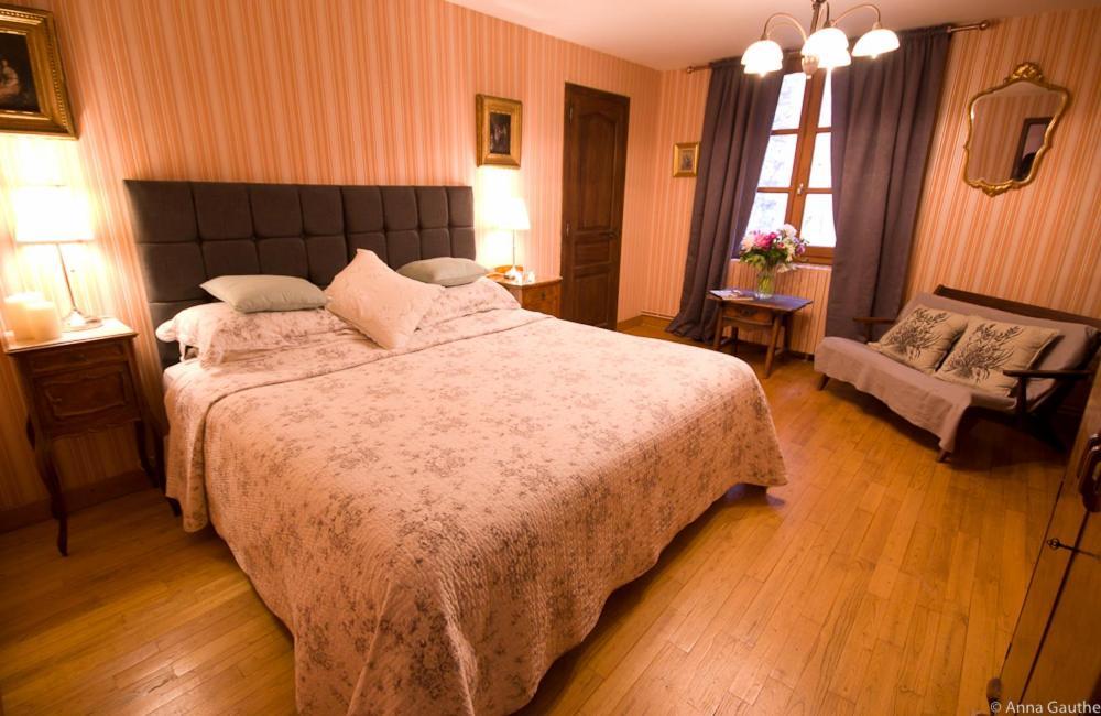 Le Cheval Blanc Bed & Breakfast Saint-Antonin-Noble-Val Luaran gambar